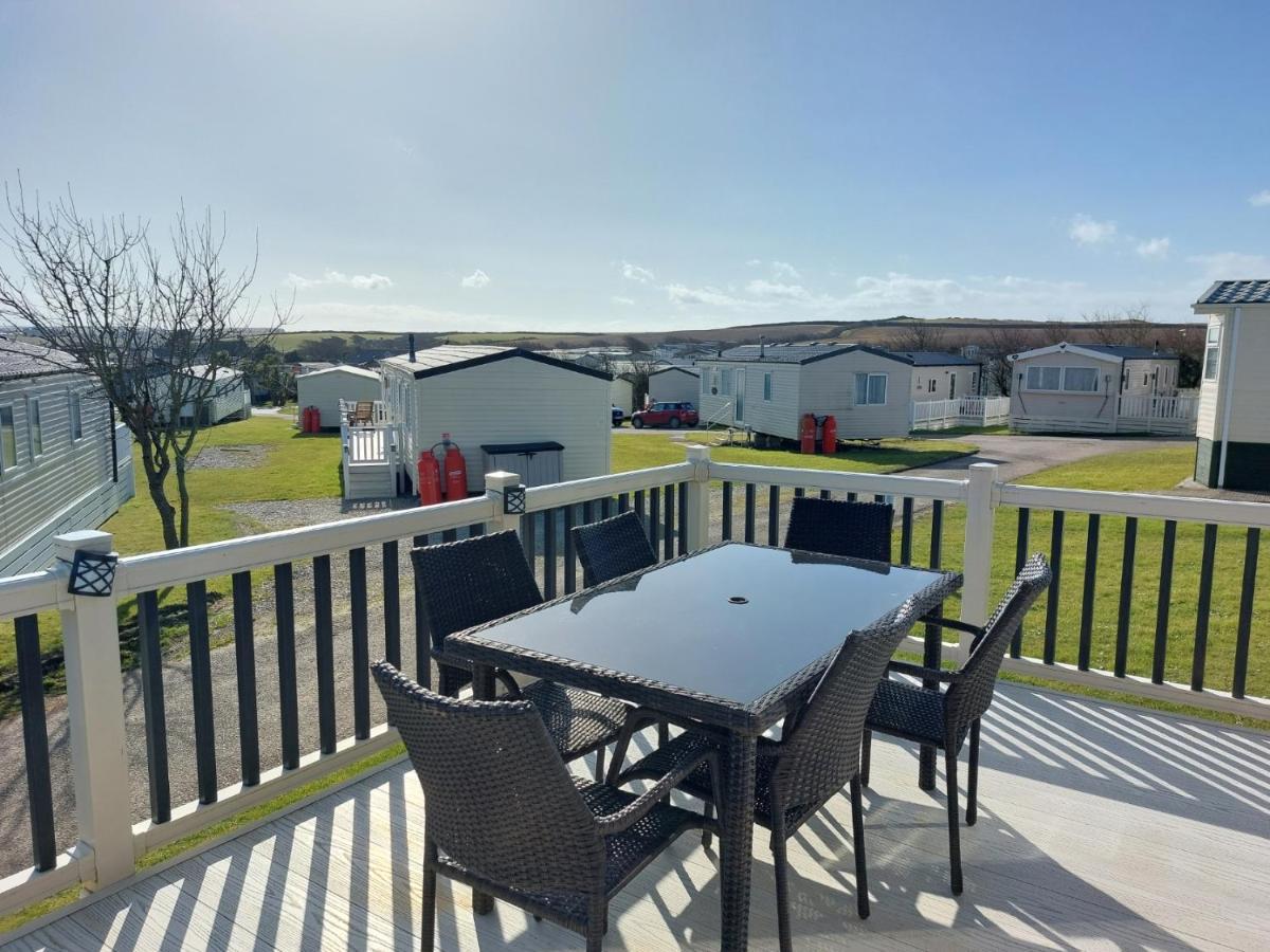 Bude Coastal Lodge Bagian luar foto